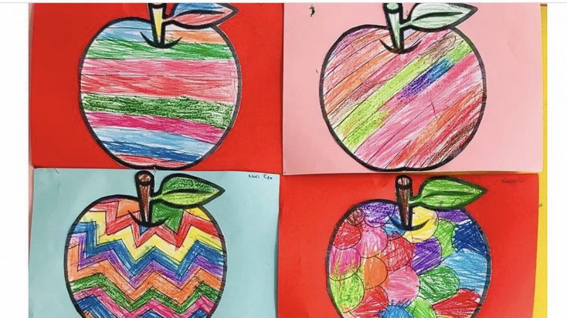 Şirinler Sınıfı öğlen gurubu Renkli elmalar yapıyor